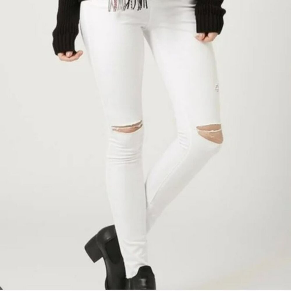 Topshop Moto Leigh White Ripped Knee Skinny Jeans